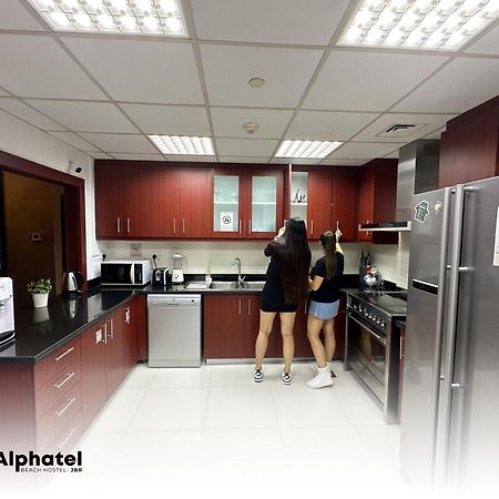 Alphatel Beach Hostel Jbr ดูไบ ภายนอก รูปภาพ